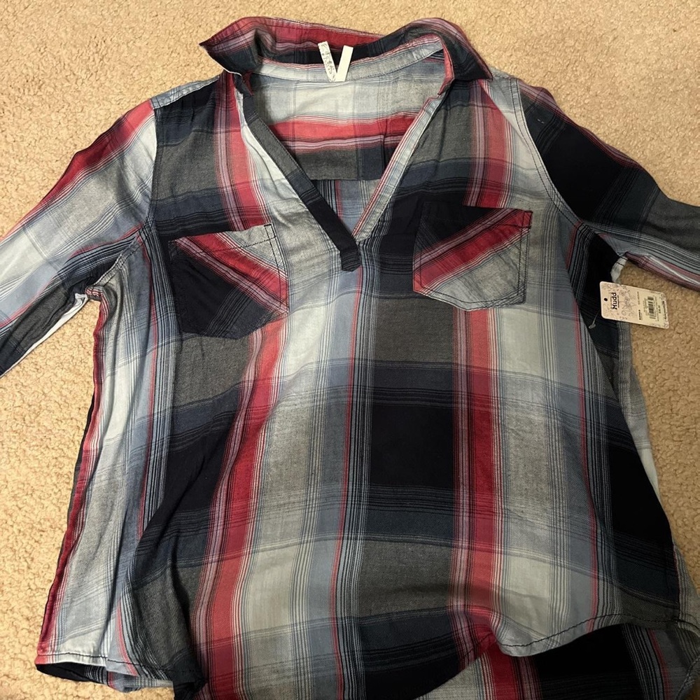 MUDD flannel top size medium